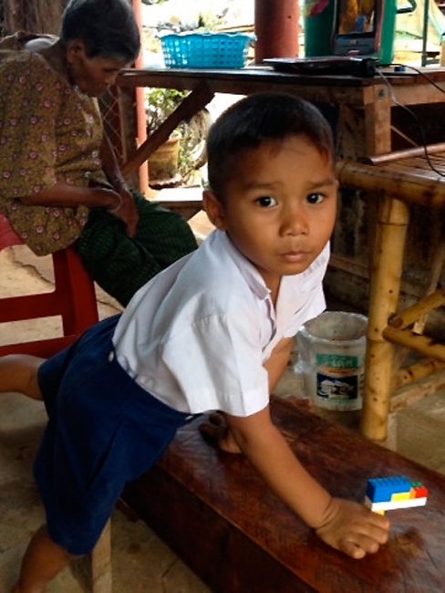 Famille et amis-AOU13-100